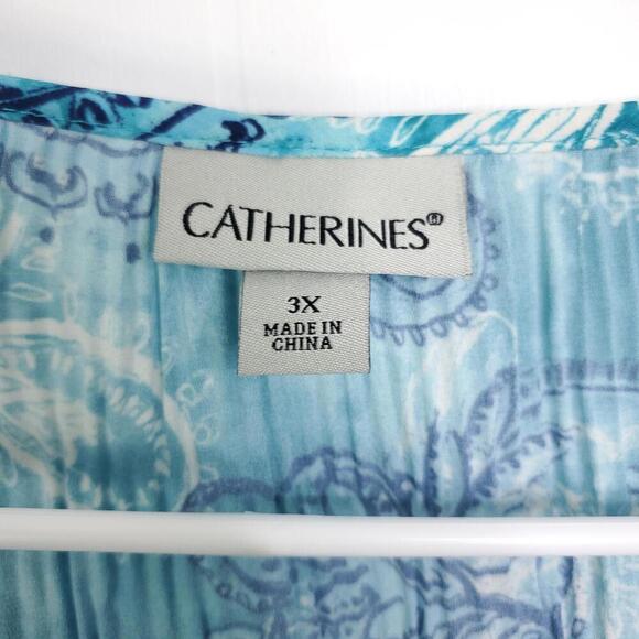 Catherines Top Womens 3X Crinkle Accordion Ocean Colorful Cutout Neckline - Picture 8 of 11